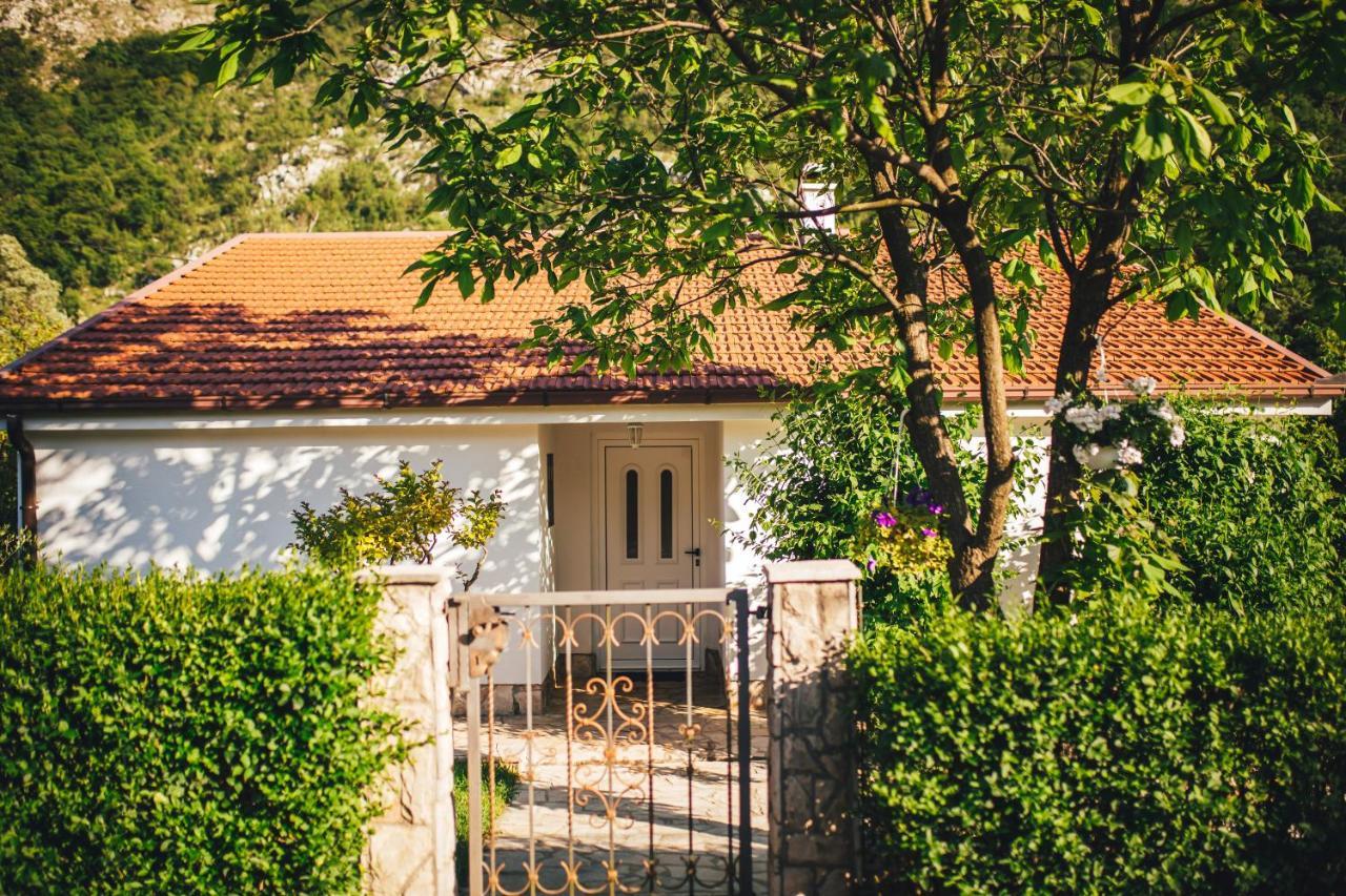 Villa Gana Buna Екстер'єр фото